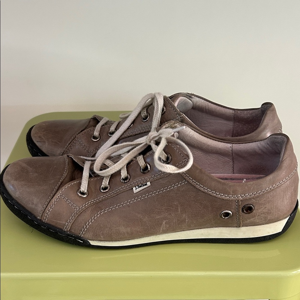 Josef Seibel Taupe Lace-Up Shoes